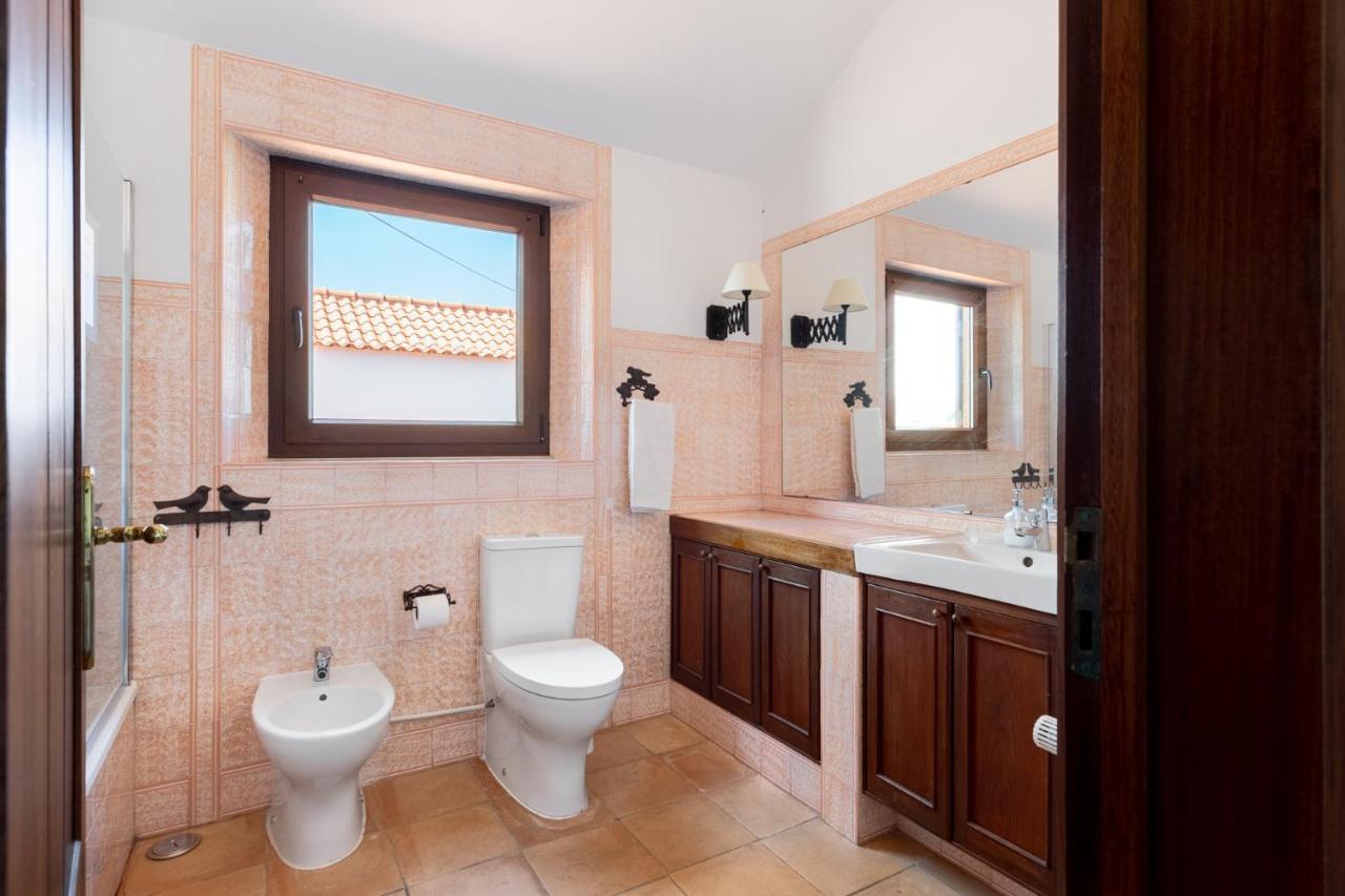 Joivy 3-Br Cottage With Terrace And Garden In Colares Sintra Esterno foto