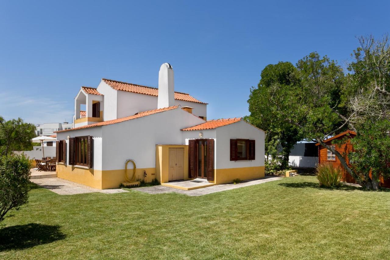 Joivy 3-Br Cottage With Terrace And Garden In Colares Sintra Esterno foto