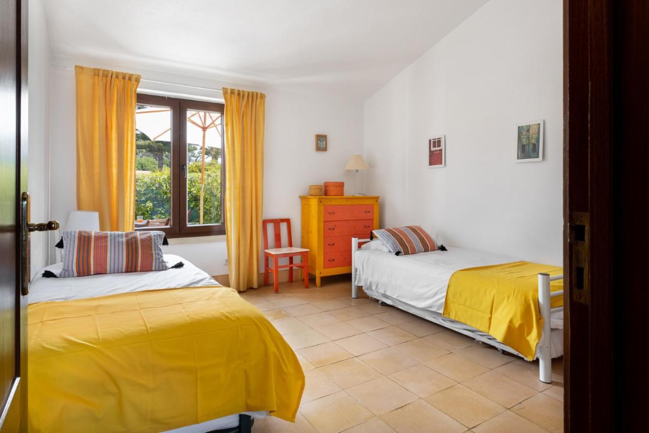 Joivy 3-Br Cottage With Terrace And Garden In Colares Sintra Esterno foto