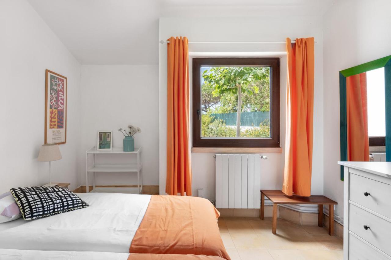 Joivy 3-Br Cottage With Terrace And Garden In Colares Sintra Esterno foto