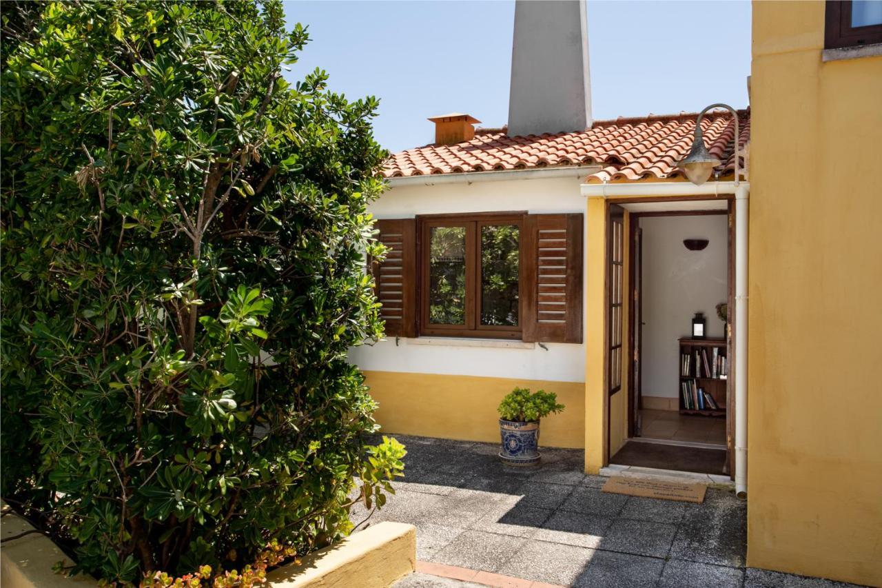 Joivy 3-Br Cottage With Terrace And Garden In Colares Sintra Esterno foto