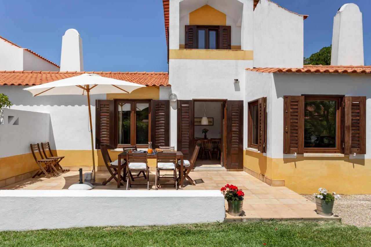Joivy 3-Br Cottage With Terrace And Garden In Colares Sintra Esterno foto