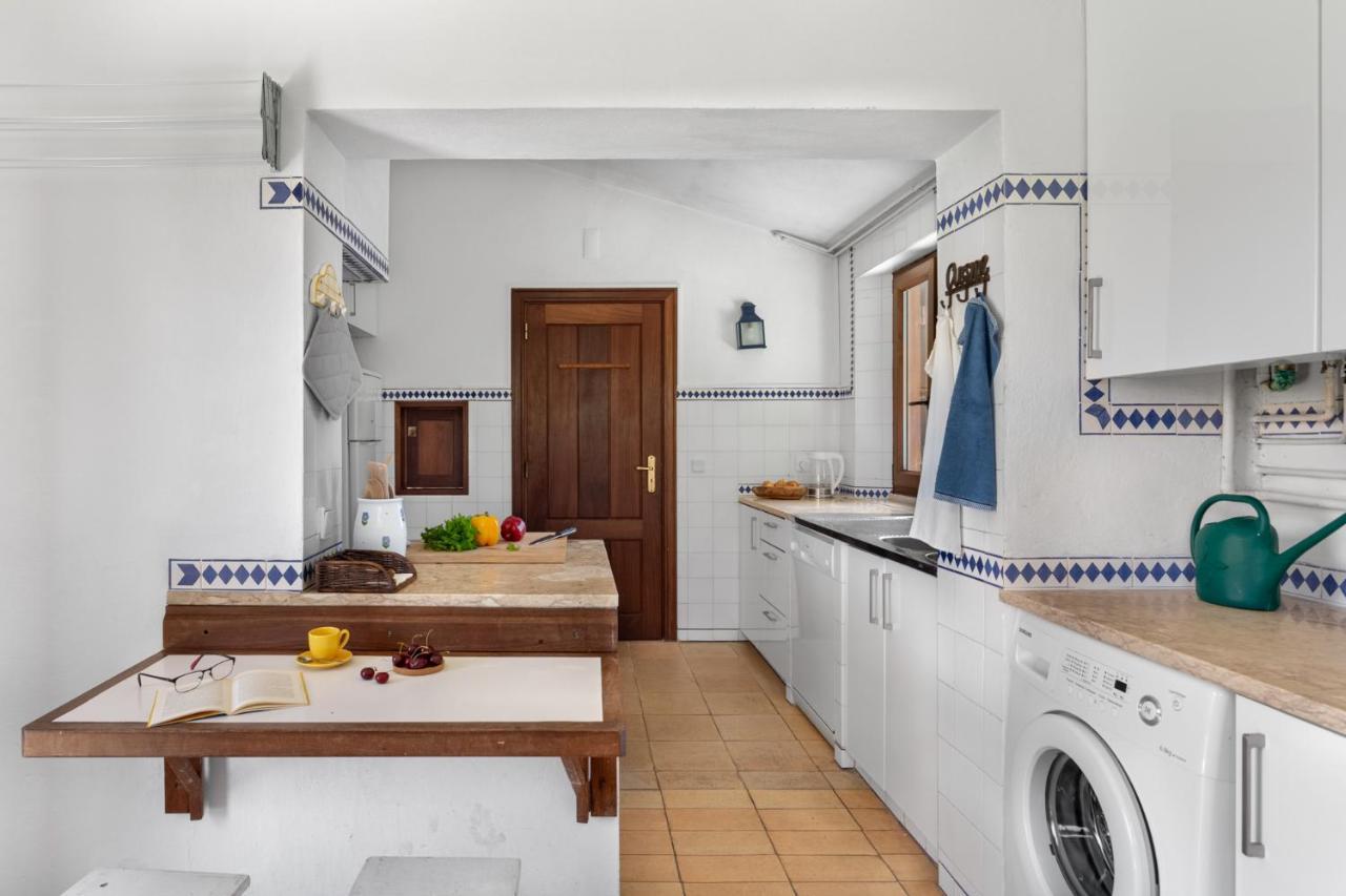 Joivy 3-Br Cottage With Terrace And Garden In Colares Sintra Esterno foto
